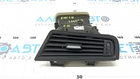 Deflector conductă de aer dreapta bord BMW 5 F10 11-16 negru cu crom, elemente de fixare rupte