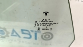 Стекло двери задней левой Tesla Model S 21-26 триплекс