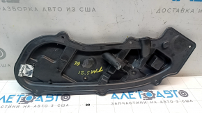 Панель двери внутренняя задняя левая Tesla Model S 21-26