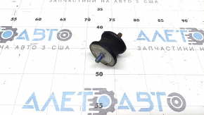 Подушка КПП BMW 5 F10 11-16 3.0T AWD