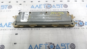 Подушка безопасности airbag коленная водительская левая Mercedes C-class W205 15-21 контакт с водой