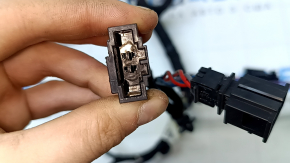 Tetieră scaun șofer VW CC 08-17 piele neagră