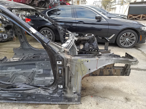 Четверть передняя правая BMW 3 F30 16-18 на кузове, черная, замятя