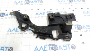 Кронштейн насадки глушителя правый Mercedes C-class W205 300/350e/350h/400 19-21