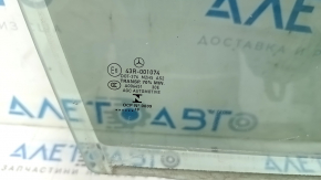 Стекло двери передней правой Mercedes C-class W205 19-21