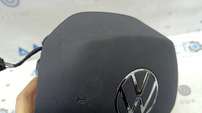 Подушка безопасности airbag в руль водительская VW Atlas 21-26 черная, царапины