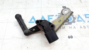 Датчик наклона кузова передний левый Tesla Model X 16-21 с тяжкой и кронштейном