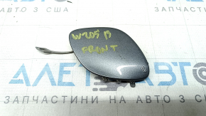 Заглушка буксировочного крюка переднего бампера Mercedes C-class W205 19-21