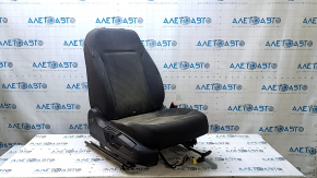 Пассажирское сиденье VW Jetta 11-16 USA без airbag, механическое, ткань черная с черной вставкой, под чистку