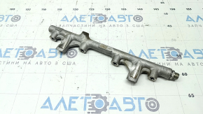 Rampa de combustibil VW Atlas 24 2.0T
