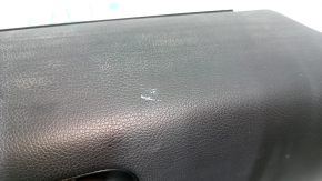 Перчаточный ящик, бардачок Mercedes C-class W205 15-21 черный, 2 части, царапины, контакт с водой