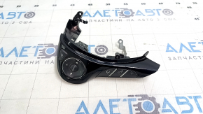 Butoane de control pe volanul stâng pentru un Honda Accord 2013-2017 cu finisaje lucioase și comenzi inferioare, butoane uzate