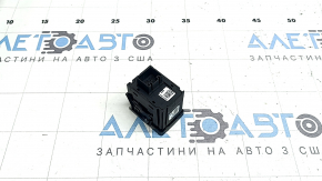 Кнопка паркинга VW Atlas 24-26