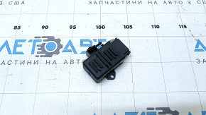 Блок управления подогревом водительского сиденья VW Beetle 12-19
