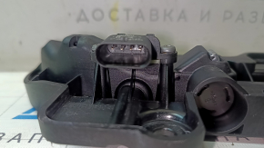 Ручка двери внешняя задняя левая Tesla Model 3 18-20 хром, царапины