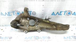 Цапфа передняя правая BMW 5 F10 11-16 AWD с шаровой, микротрещины пыльника