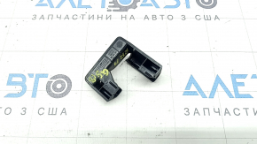 Накладка салазки пассажирского сиденья задняя правая Audi Q5 80A 18-24 черная