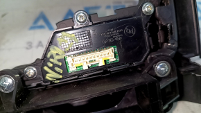 Накладка центральной консоли Kia Niro 17-22 HEV, PHEV матовая серая, царапины, надлом крепления