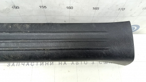 Накладка порога передняя левая Mazda CX-5 17-24 черная, царапины
