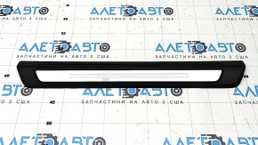 Ornamente prag exterior Audi Q5 80A 18-24 negre și cromate, zgârieturi