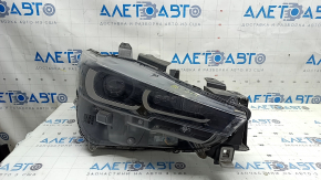 Фара передняя правая Mazda CX-5 22-25 LED, потерта, песок