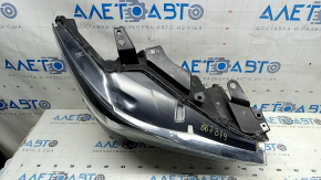 Фара передняя правая Mazda CX-5 22-25 LED, потерта, песок