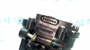Carcasă pompă și termostat Audi Q5 80A 18-24 2.0T, MHEV, PHEV