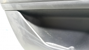 Обшивка двери карточка передняя левая Mazda CX-5 17-23 с черной вставкой кожа, подлокотник кожа черный, молдинг хром, с ручкой, царапины, потертость