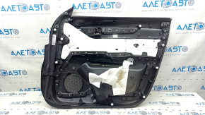 Обшивка двери карточка передняя левая Mazda CX-5 17-23 с черной вставкой кожа, подлокотник кожа черный, молдинг хром, с ручкой, царапины, потертость