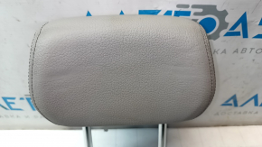 Подголовник 2 ряда левый BMW 3 F30 4d 12-18 кожа серая, коричневая строчка, потерта кожа