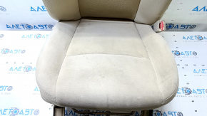 Пассажирское сиденье Nissan Pathfinder 13-16 без airbag, механическое, с подогревом, велюр бежевый, под химчистку, ржавое