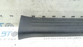 Накладка порога передняя правая Mazda CX-5 17-24 черная, царапины