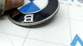 Эмблема логотип BMW двери багажника BMW X3 G01 18-24 полез лак