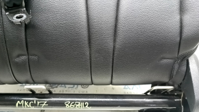 Spătar banchetă stânga spate, rândul 2, Lincoln MKC 15-19, piele neagră, cu centură și cotieră, șifonat, necesită curățare, zgârieturi pe plastic