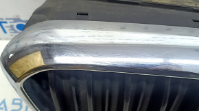 Решетка радиатора grill в сборе BMW 5 G30 17-20 Sport Line, с жалюзи дефлектором радиатора, хром, песок, выцвела глянцевая накладка