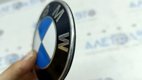 Эмблема значок капота BMW X5 G05 19-26 полез лак