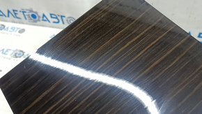 Накладка центральной консоли BMW X5 G05 19-26 под дерево Fineline Stripe, с подсветкой, царапины