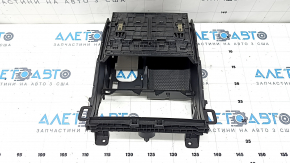 Бокс карман центральной консоли BMW X5 G05 19-26 под беспроводную зарядку, царапины