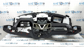Торпедо передняя панель с AIRBAG BMW X5 G05 19-23 черная, под проекцию, вмятины