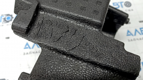 Spuma de sub compresorul BMW X5 G05 19-23 este zdrobită