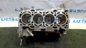 Блок цилиндров голый Ford Focus mk3 11-16 дорест 2.0 под расточку, задиры