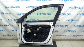 Дверь в сборе передняя правая Mercedes GLC 16-22 SUV, белый 149, keyless, в клее
