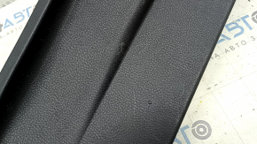 Накладка проема багажника Toyota Camry v70 18-24 черная, царапины