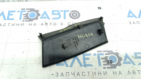 Capac far dreapta pentru Toyota Camry v70 18-20: structură, fisuri în elementele de fixare