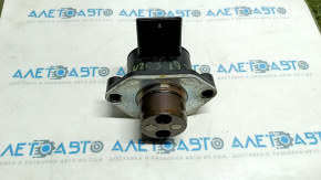 Клапан электромагнитный Mercedes C-class W205 300 19-21 2.0T