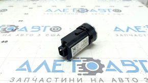 Кнопка Start-Stop Toyota Camry v70 18-24 hybrid, коррозия
