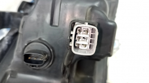 Фара передняя левая Toyota Camry v70 18-18 галоген + LED, под полировку, полез лак