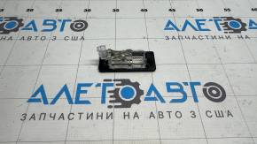 Подсветка номера крышки багажника правая VW Passat b7 12-15 USA