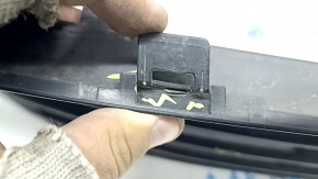 Grilă inferioară bară față Toyota Camry v70 21-24 LE/XLE USA fără cameră, hibridă, lovituri, zgârieturi, elemente de fixare rupte