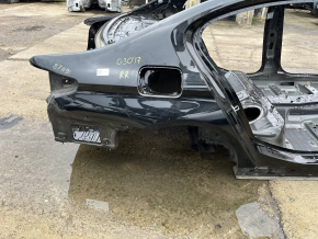 Четверть крыло задняя правая BMW 5 G30 17-23 на кузове, черная